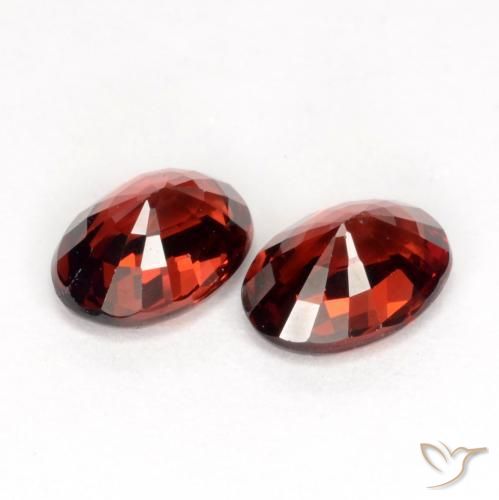 Pyrope Garnet Gemstones in 7 x 5 mm (calibrated) Size for Sale, Pyrope Garnet Stones in Deep Red Color