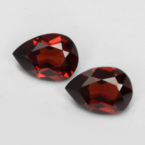 Deep Blood Red Pyrope Garnet Gem - 0.8ct Pear Facet (ID: 538231)