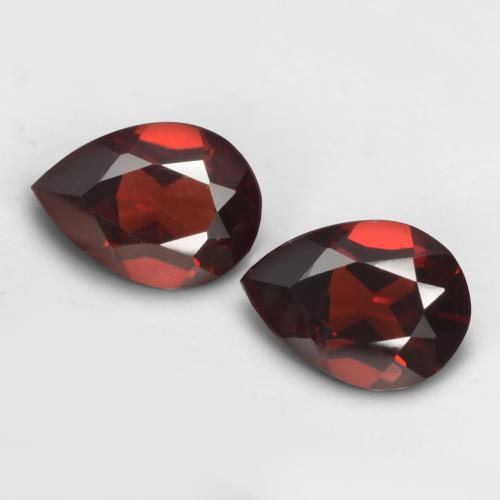 Deep Red Pyrope Garnet Gem - 0.8ct Pear Facet (ID: 538235)