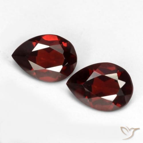 1.62ctw Natural Dark Red Pyrope Garnet, Pear Shape, VVS-VS