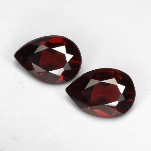 Dark Red Pyrope Garnet Gem - 0.8ct Pear Facet (ID: 538239)