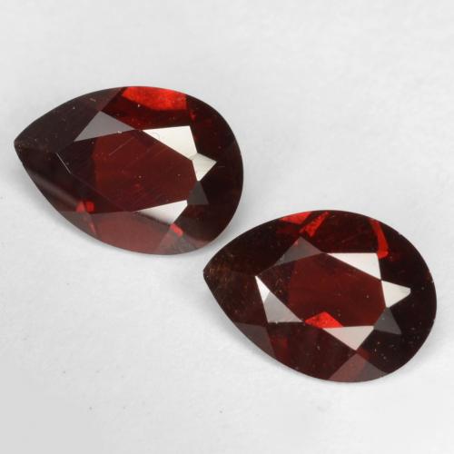 Deep Blood Red Pyrope Garnet Gem - 0.8ct Pear Facet (ID: 538289)
