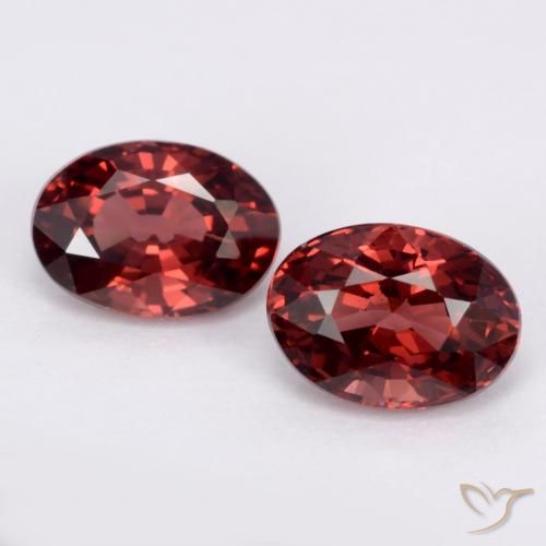 2.36ctw Natural Deep Red Pyrope Garnet, Oval, VS