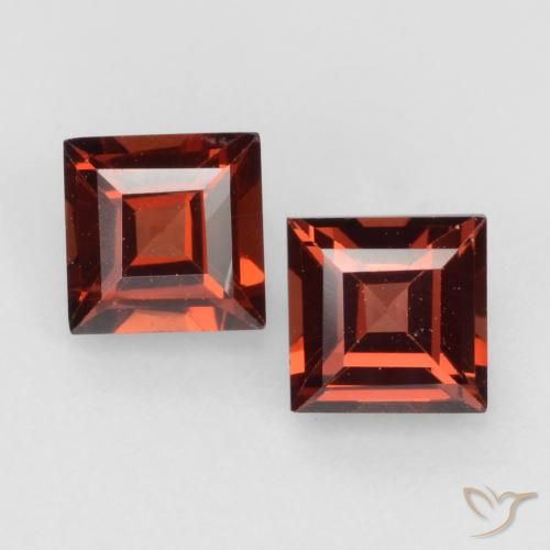 0.94ctw Natural Deep Red Pyrope Garnet, Square, VVS-VS
