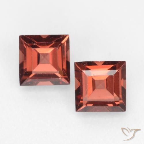 0.89ctw Natural Deep Brick Red Pyrope Garnet, Square, VVS-VS