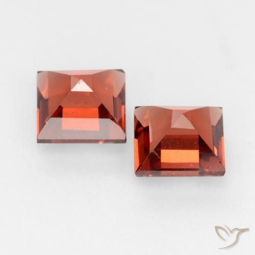Pyrope Garnet Gemstones in 4 x 4 mm (calibrated) Size for Sale, Pyrope Garnet Stones in Deep Red Color