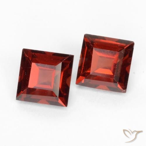 1.00 ctw Red Pyrope Garnet Stones, Natural Pyrope Garnet in Square Facet Shape for Sale