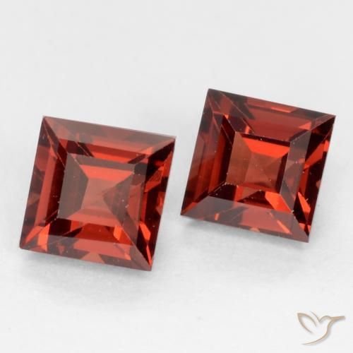 1.04 ctw Red Pyrope Garnet Stones, Natural Pyrope Garnet in Square Facet Shape for Sale