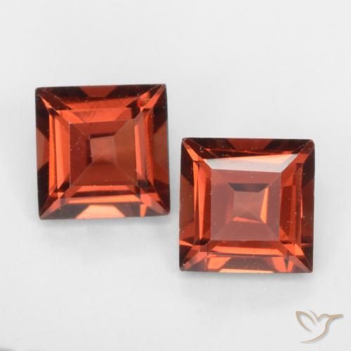 0.86 ct Square Cut Pyrope Garnet, 4.1 x 4.1 mm From Mozambique, Photo A