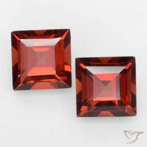 0.93 ct Square Cut Pyrope Garnet, 4.1 x 4.1 mm From Mozambique, Photo A