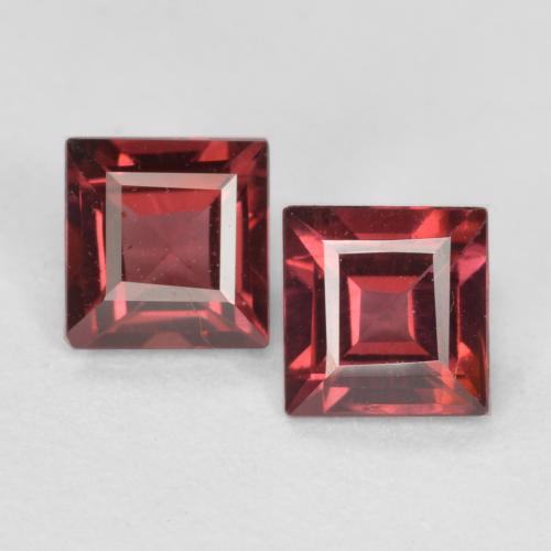 Deep Wine Red Pyrope Garnet Gem - 0.5ct Square Facet (ID: 558228)