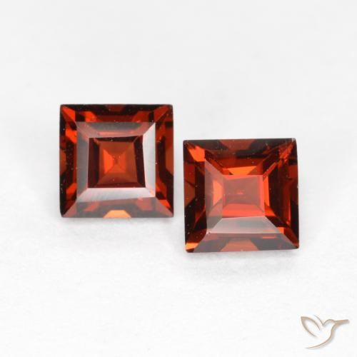 0.91ctw Natural Bright Red Pyrope Garnet, Square, VS