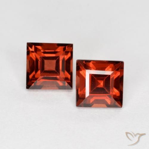 0.97 ct Square Cut Pyrope Garnet, 4.1 x 4.1 mm From Mozambique, Photo A