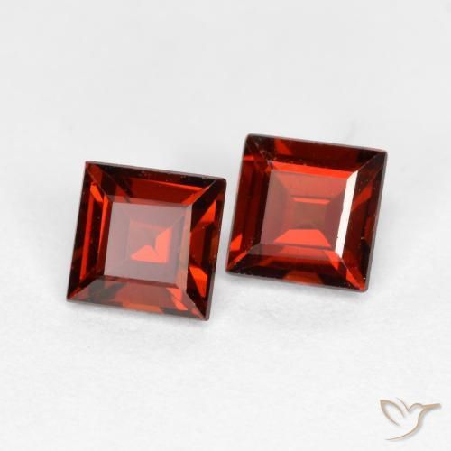 0.93 ctw Red Pyrope Garnet Stones, Natural Pyrope Garnet in Square Facet Shape for Sale
