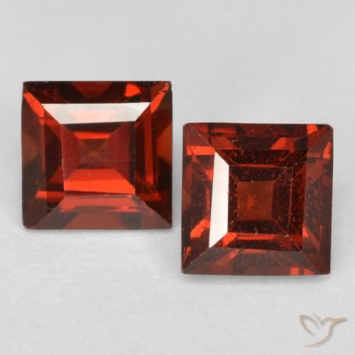 1.00ctw Natural Medium Red Pyrope Garnet, Square, VS