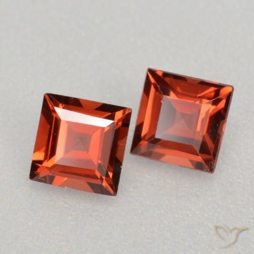 0.90 ctw Red Pyrope Garnet Stones, Natural Pyrope Garnet in Square Facet Shape for Sale