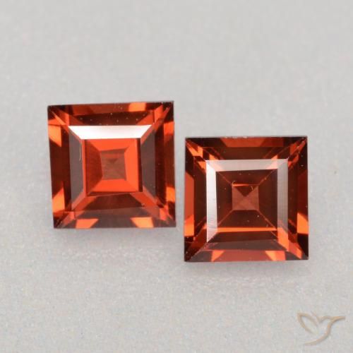 0.84ctw Natural Bright Red Pyrope Garnet, Square, VS