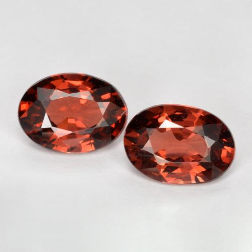 Medium Red Гранат Пироп Камень - 0.9ct Фасетный Овал (ID: 561022)