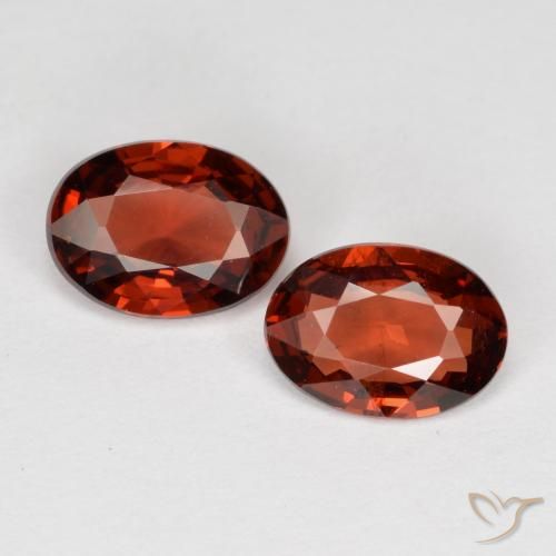 1.53ctw Natural Scarlet Red Pyrope Garnet, Oval, VS