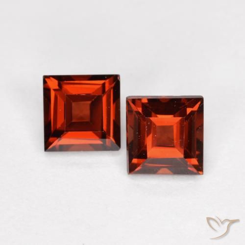 0.96 ct Square Cut Pyrope Garnet, 4.1 x 4.1 mm From Mozambique, Photo A