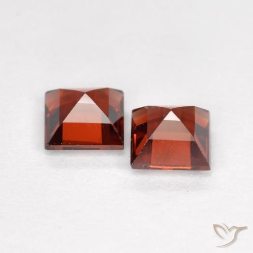 Pyrope Garnet Gemstones in 4 x 4 mm (calibrated) Size for Sale, Pyrope Garnet Stones in Bright Red Color