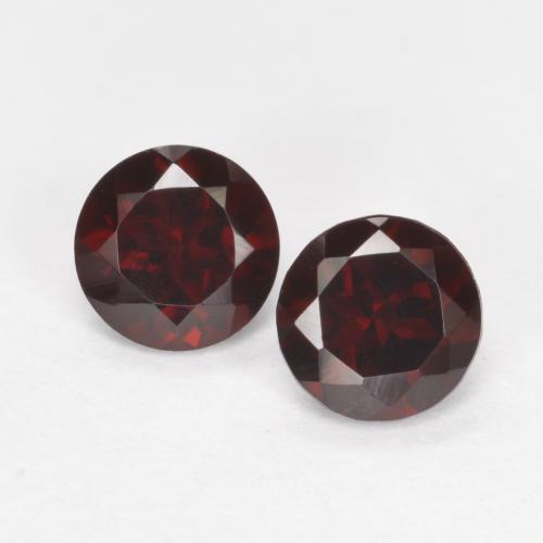 Blackish Red Гранат Пироп Камень - 0.4ct Круглая Фасетная Огранка (ID: 567482)