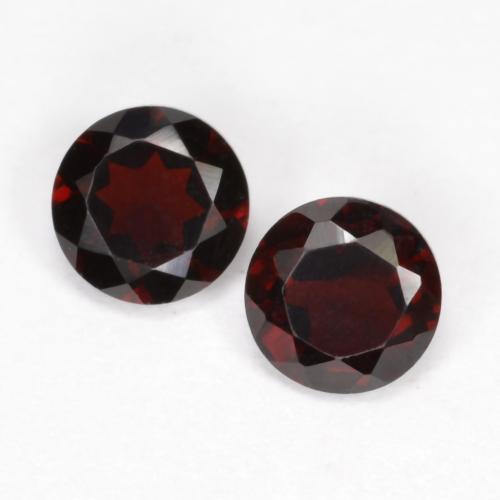 Dark Red Pyrope Garnet Gem - 0.3ct Round Facet (ID: 567485)