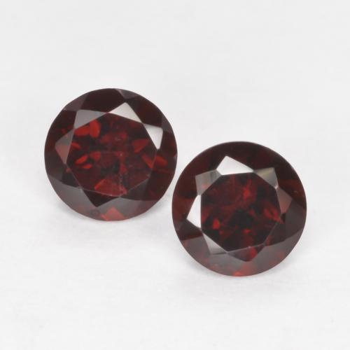 Blackish Red Pyrope Garnet Gem - 0.3ct Round Facet (ID: 567490)