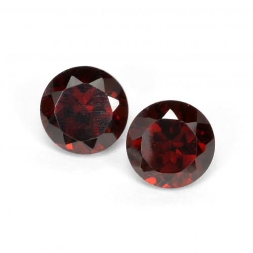 Deep Red Pyrope Garnet Gem - 0.4ct Round Facet (ID: 567505)