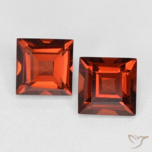 0.93 ct Square Cut Pyrope Garnet, 4.1 x 4.1 mm From Mozambique, Photo A