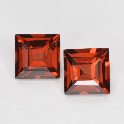 Rojo claro Granate Piropo Gema - 0.4ct Forma cuadrada (ID: 571179)