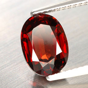 3.21 ct Red Pyrope Garnet Stone, Natural Pyrope Garnet in Oval Facet Shape for Sale