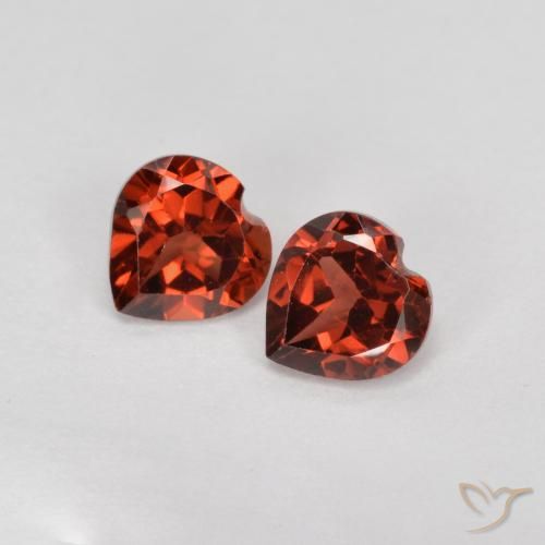 1.23 ct Heart Cut Pyrope Garnet, 5 x 5 mm From Mozambique, Photo A