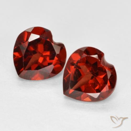 1.26 ct Heart Cut Pyrope Garnet, 5.1 x 5.1 mm From Mozambique, Photo A