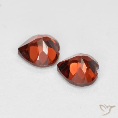 Pyrope Garnet Gemstones in 5 x 5 mm (calibrated) Size for Sale, Pyrope Garnet Stones in Bright Red Color