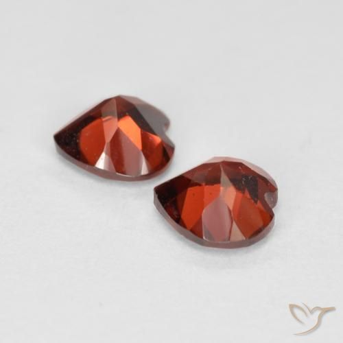 Pyrope Garnet Gemstones in 5 x 5 mm (calibrated) Size for Sale, Pyrope Garnet Stones in Currant Red Color