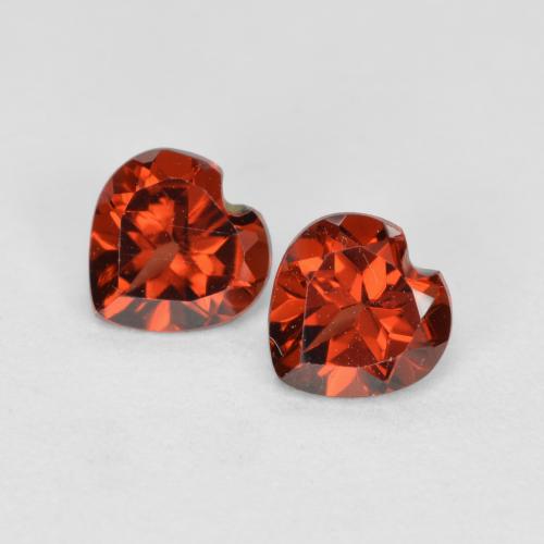 Rouge vif Grenat Pyrope gemme - 0.6ct Coeur facette (ID: 572341)