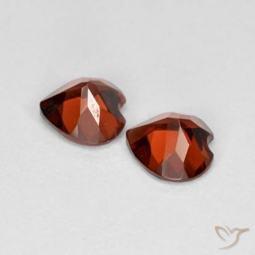 Pyrope Garnet Gemstones in 5 x 5 mm (calibrated) Size for Sale, Pyrope Garnet Stones in Bright Red Color