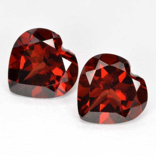 Dark Red Pyrope Garnet Gem - 2.1ct Heart Facet (ID: 572960)