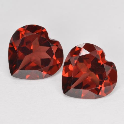Rojo medio Granate Piropo Gema - 1.8ct Forma de corazón (ID: 573275)