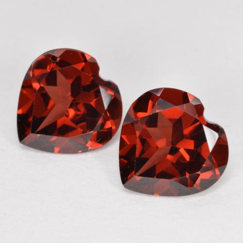 Medium Red Pyrope Garnet Gem - 1.9ct Heart Facet (ID: 573279)