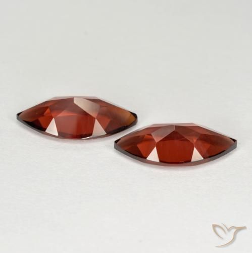 Pyrope Garnet Gemstones in 12.1 x 6 mm Size for Sale, Pyrope Garnet Stones in Medium Red Color