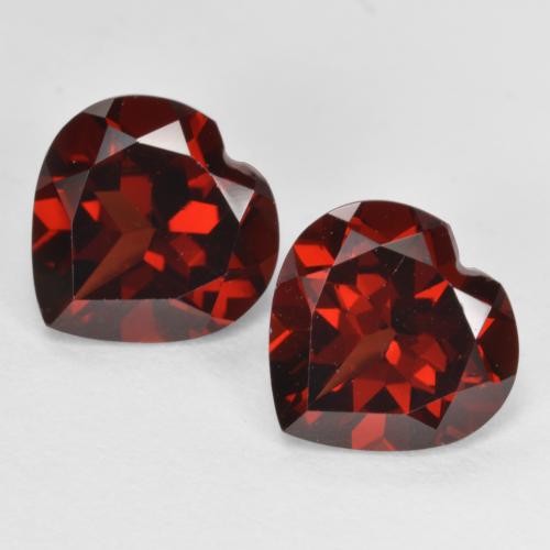 Dark Red Pyrope Garnet Gem - 2.2ct Heart Facet (ID: 573885)