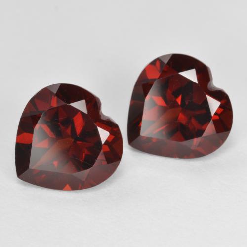 Rojo sangre intenso Granate Piropo Gema - 2.3ct Forma de corazón (ID: 573888)