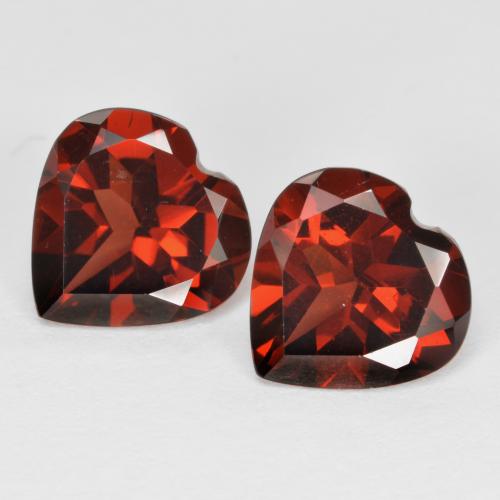 Deep Red Pyrope Garnet Gem - 1.8ct Heart Facet (ID: 590692)