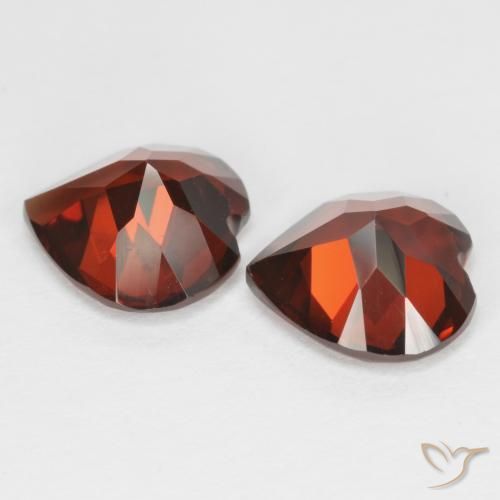 Pyrope Garnet Gemstones in 8 x 8 mm (calibrated) Size for Sale, Pyrope Garnet Stones in Sangria Red Color