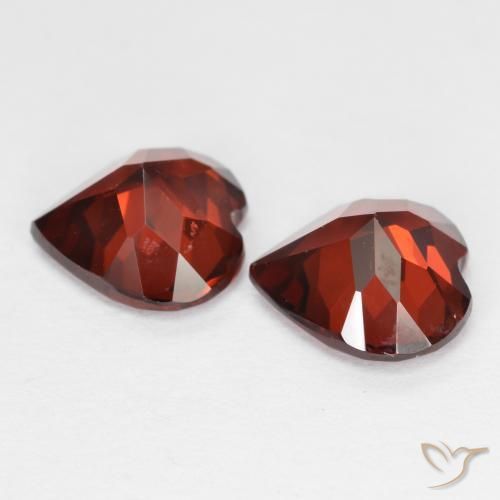 Pyrope Garnet Gemstones in 8 x 8 mm (calibrated) Size for Sale, Pyrope Garnet Stones in Sangria Red Color