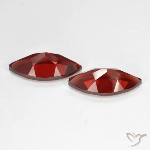 Pyrope Garnet Gemstones in 12.1 x 6 mm Size for Sale, Pyrope Garnet Stones in Deep Blood Red Color