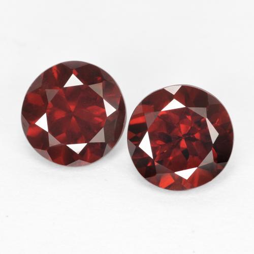 Deep Red Pyrope Garnet Gem - 1ct Round Facet (ID: 614344)
