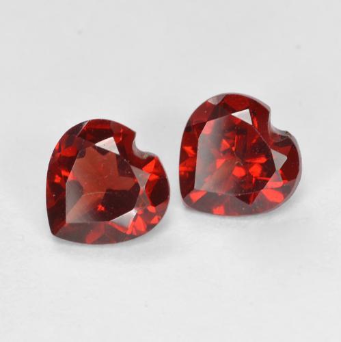 Rojo medio Granate Piropo Gema - 0.6ct Forma de corazón (ID: 624938)